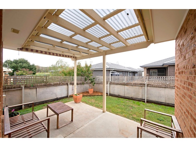 4 Iterra Grove, Ngunnawal ACT 2913