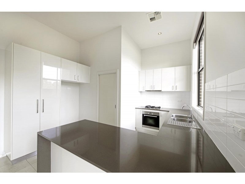 7/16 Ray Ellis Crescent, Forde ACT 2914