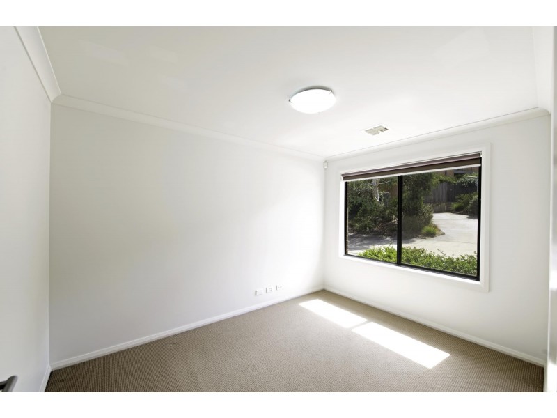 7/16 Ray Ellis Crescent, Forde ACT 2914