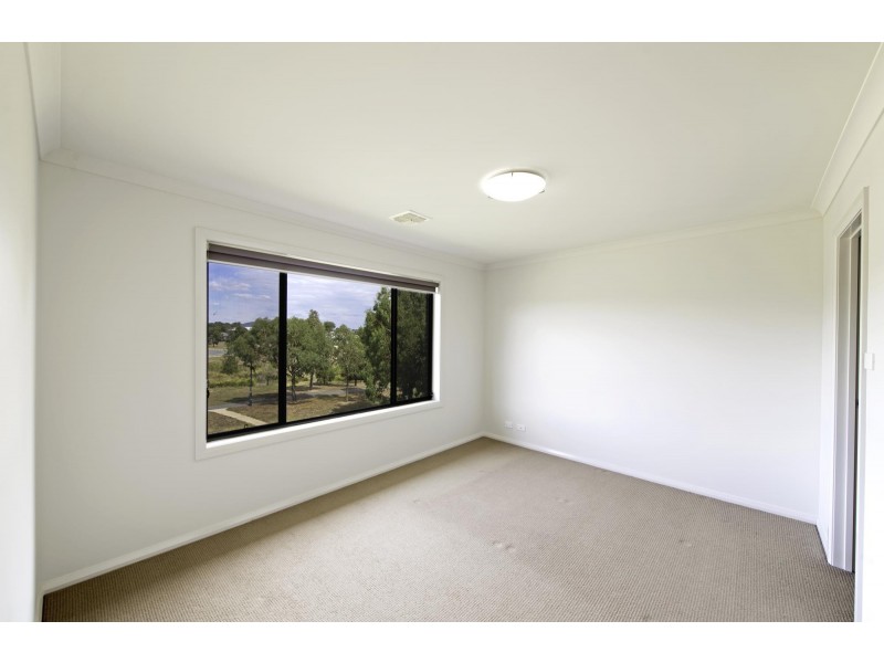 7/16 Ray Ellis Crescent, Forde ACT 2914