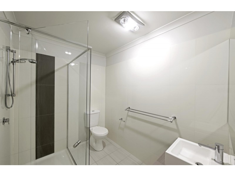7/16 Ray Ellis Crescent, Forde ACT 2914