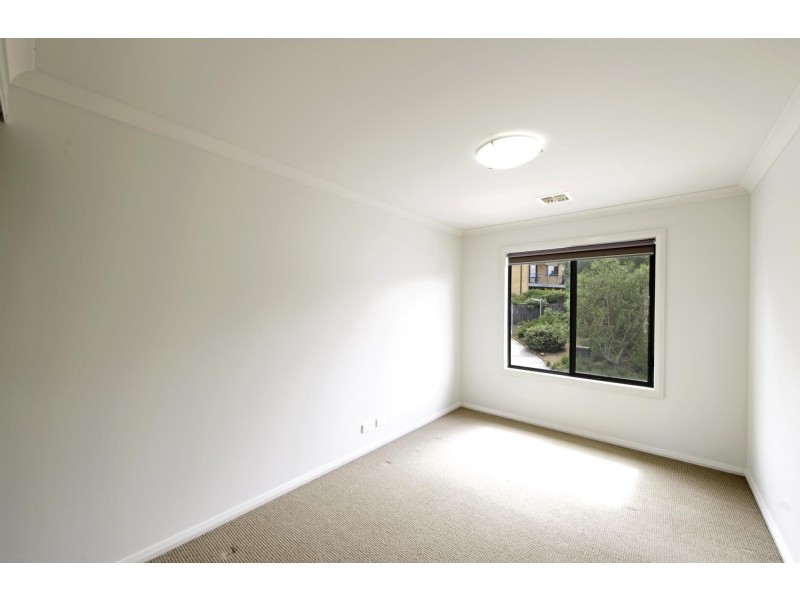 7/16 Ray Ellis Crescent, Forde ACT 2914