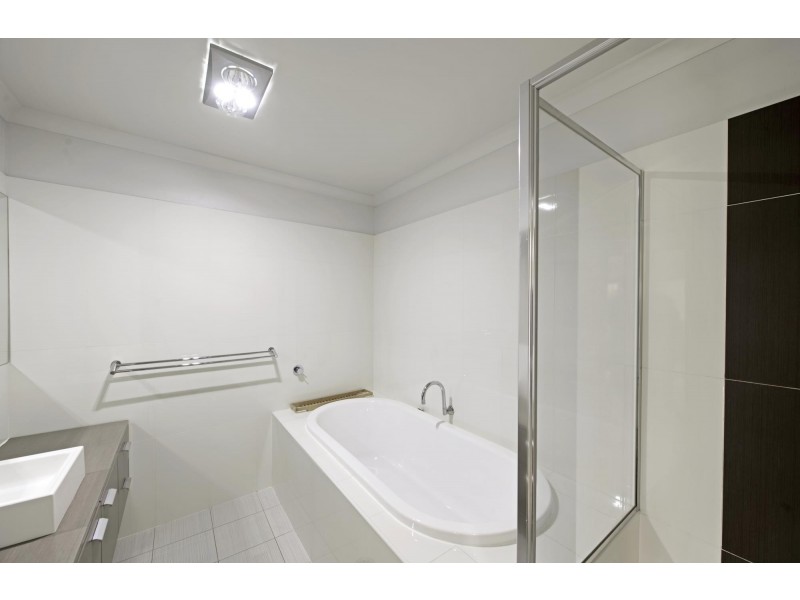7/16 Ray Ellis Crescent, Forde ACT 2914