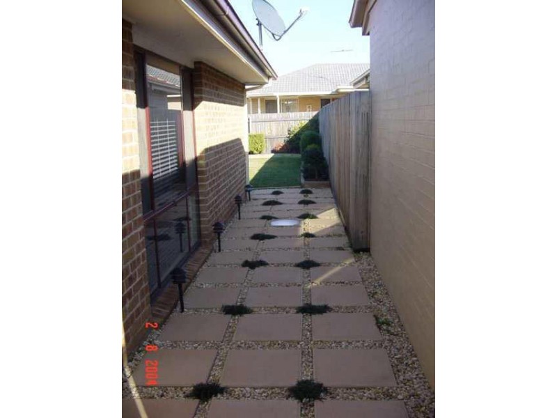 10 Benaroon Cct, Amaroo ACT 2914