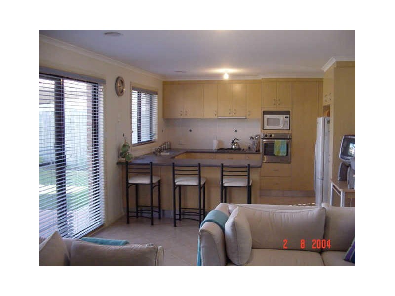 10 Benaroon Cct, Amaroo ACT 2914