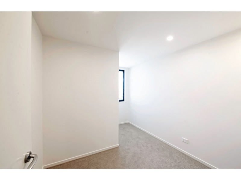 1 Bed + Study 24/2 Hinder Street, Gungahlin ACT 2912