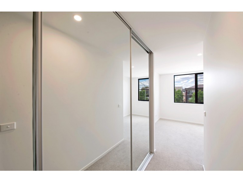 1 Bed + Study 24/2 Hinder Street, Gungahlin ACT 2912