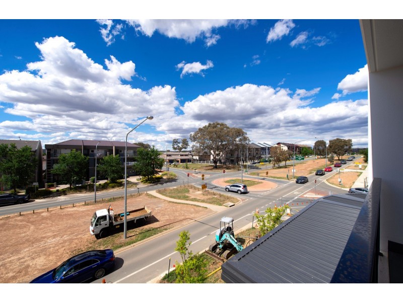 1 Bed + Study 24/2 Hinder Street, Gungahlin ACT 2912
