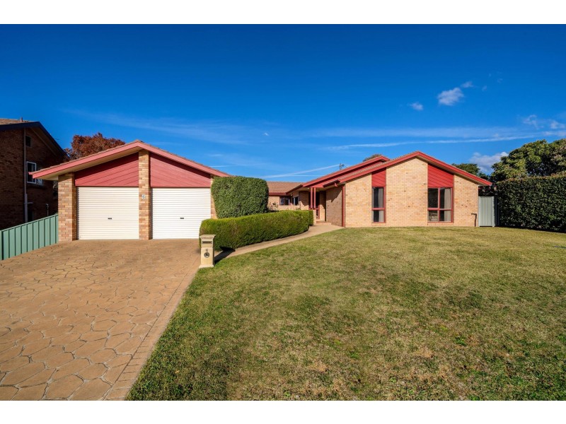 6 Cooksey Place, Florey ACT 2615