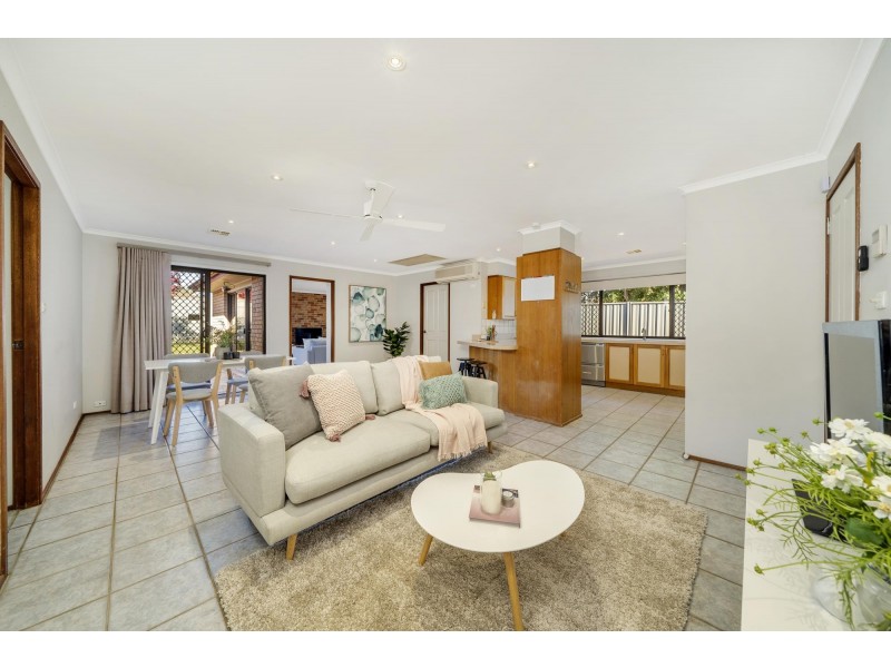 6 Cooksey Place, Florey ACT 2615