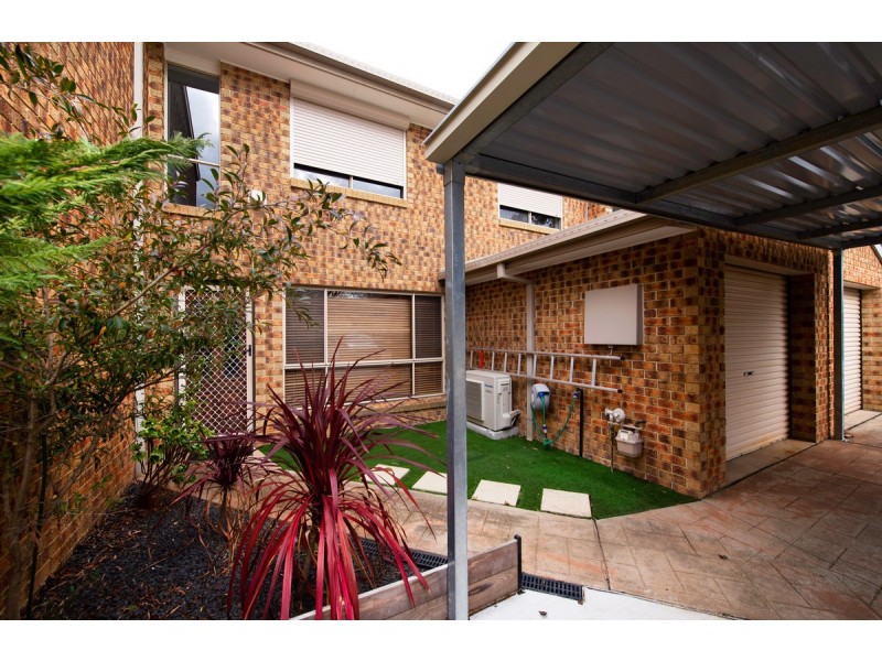 4 Saxby Close, Amaroo ACT 2914