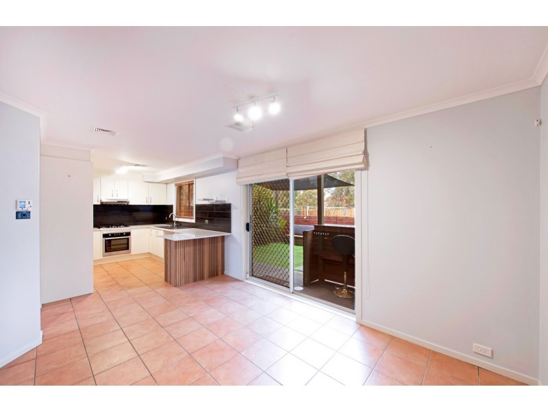 4 Saxby Close, Amaroo ACT 2914