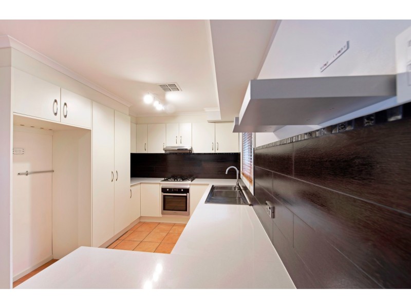 4 Saxby Close, Amaroo ACT 2914