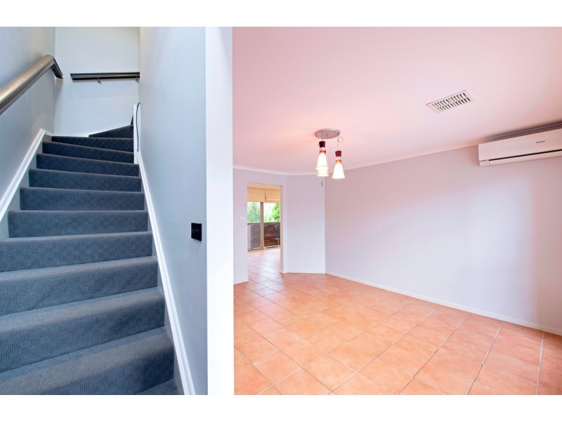 4 Saxby Close, Amaroo ACT 2914