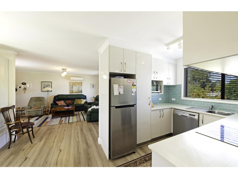 3 Platt Place, Charnwood ACT 2615