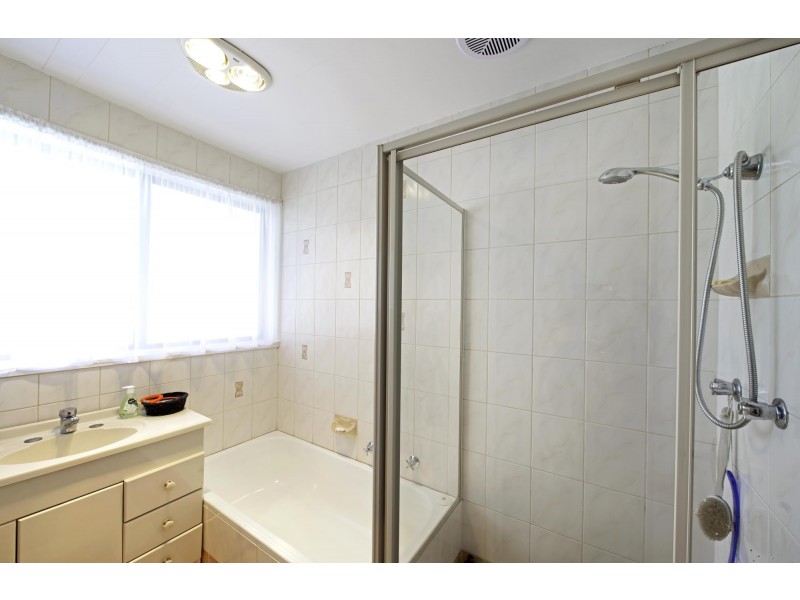 3 Platt Place, Charnwood ACT 2615