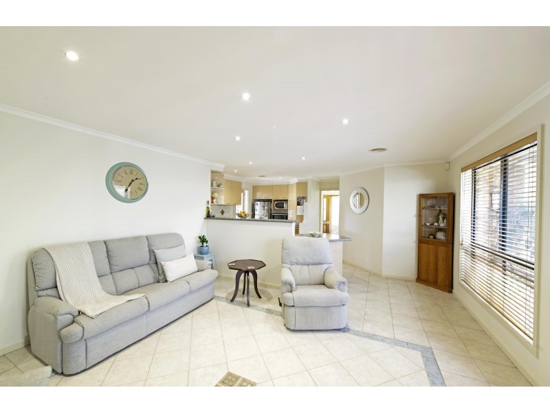 17 Proserpine Circuit, Amaroo ACT 2914