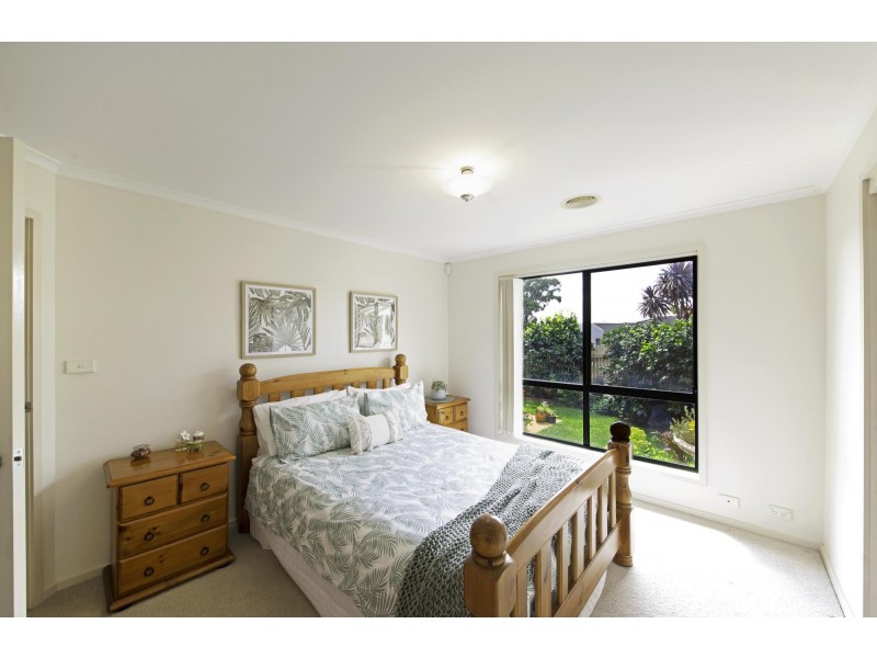 17 Proserpine Circuit, Amaroo ACT 2914