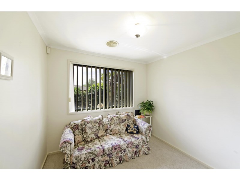 17 Proserpine Circuit, Amaroo ACT 2914
