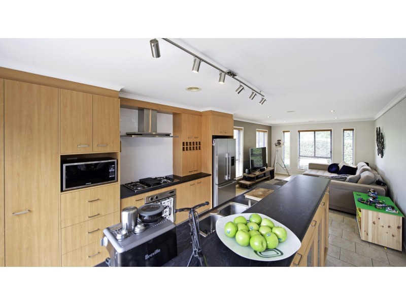 15 McHenry Street, Amaroo ACT 2914