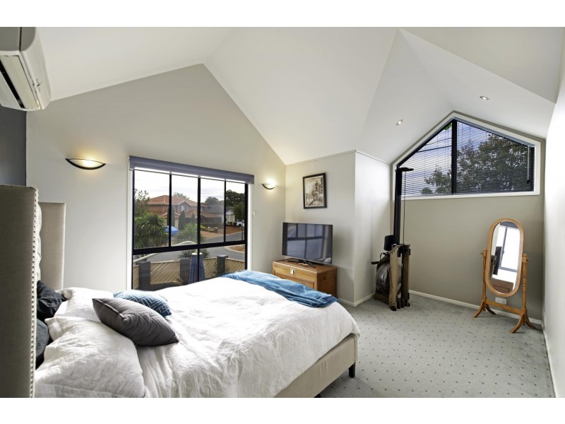 15 McHenry Street, Amaroo ACT 2914