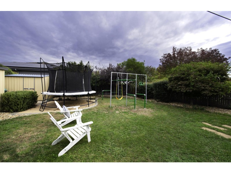 15 McHenry Street, Amaroo ACT 2914