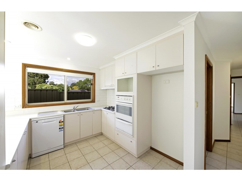 6 Giliruk Crescent, Ngunnawal ACT 2913