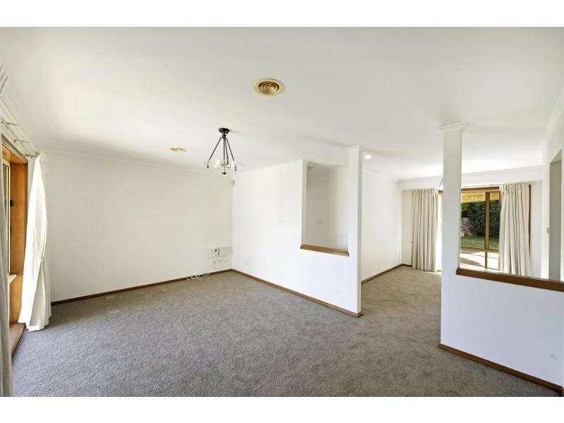 6 Giliruk Crescent, Ngunnawal ACT 2913