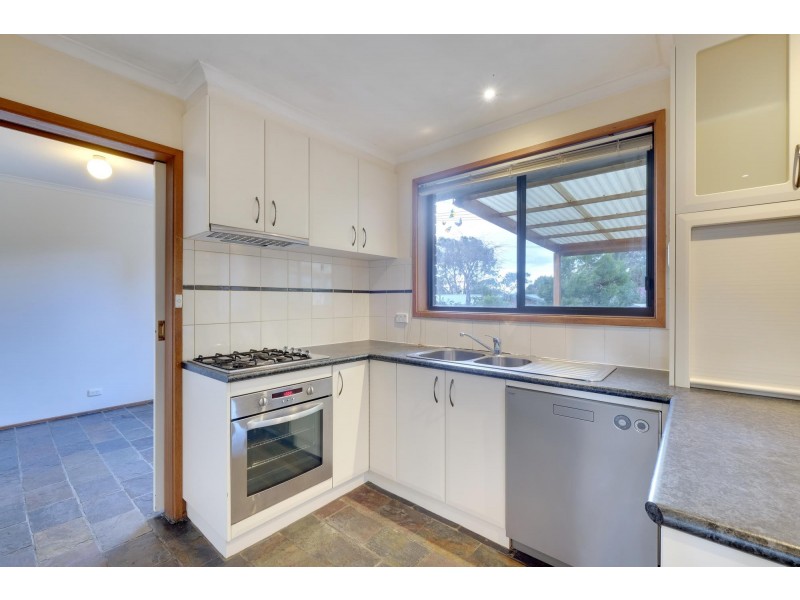 16 Hamlet Place, Florey ACT 2615