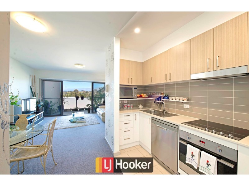 8/41 Clare Burton Crescent, Franklin ACT 2913