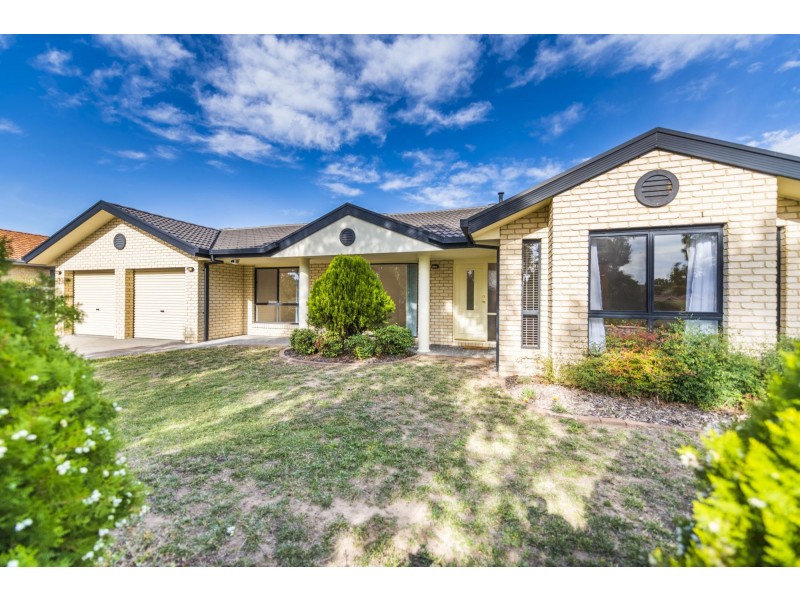 97 Tom Roberts Avenue, Conder ACT 2906