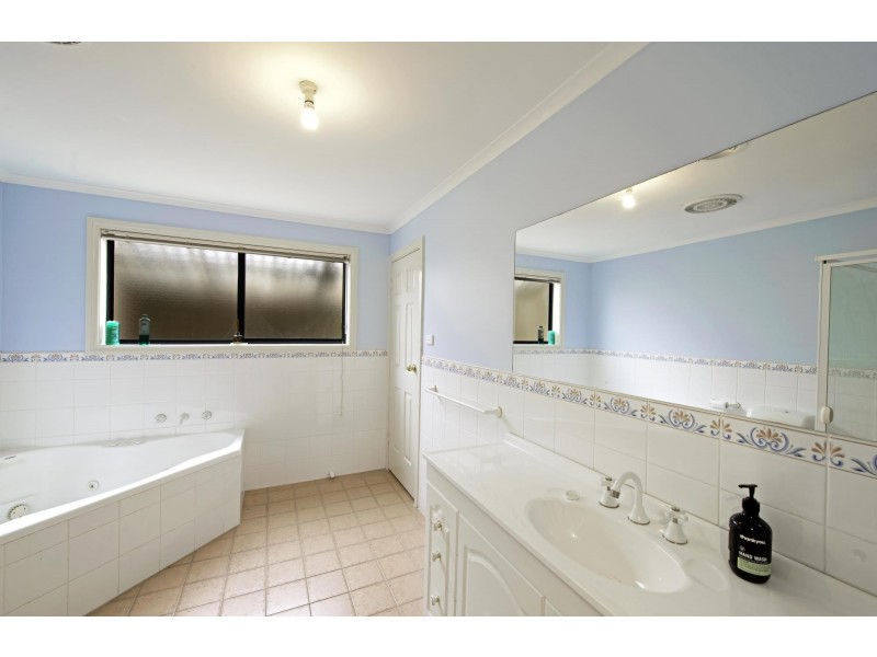 4 Wenlock Street, Amaroo ACT 2914