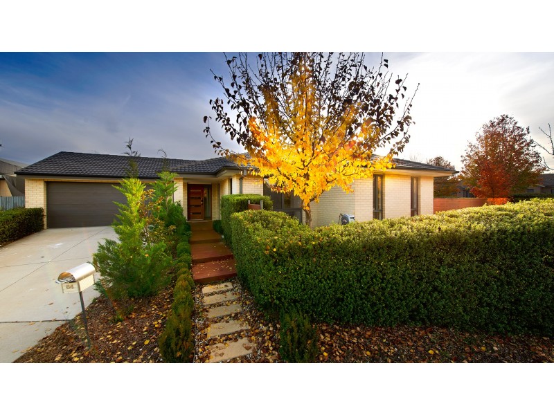 64 Alec Hope Crescent, Franklin ACT 2913