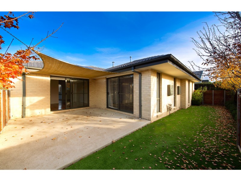 64 Alec Hope Crescent, Franklin ACT 2913