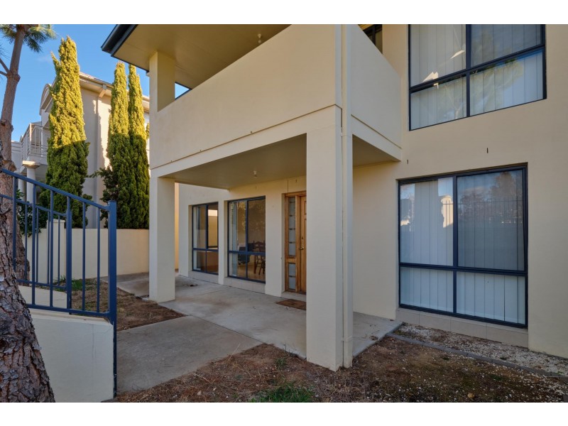 17 Nellie Hamilton Avenue, Gungahlin ACT 2912