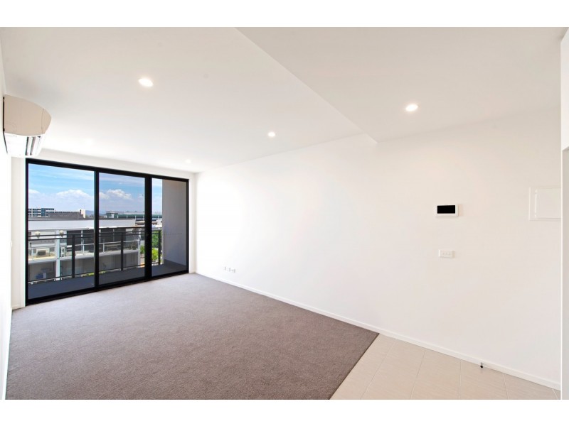 1 Bed + Study 79/2 Hinder Street, Gungahlin ACT 2912