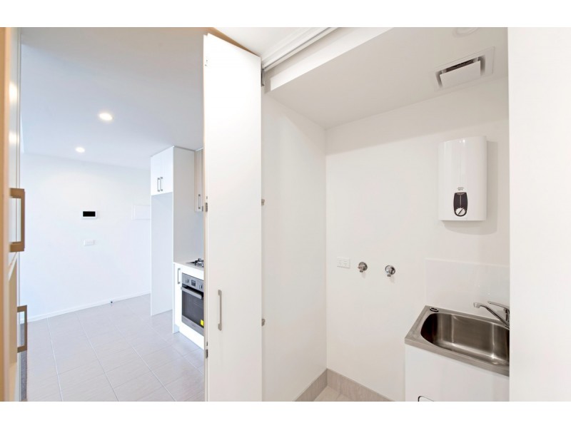 1 Bed + Study 79/2 Hinder Street, Gungahlin ACT 2912