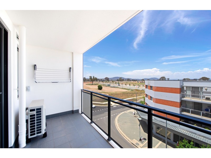 1 Bed + Study 79/2 Hinder Street, Gungahlin ACT 2912