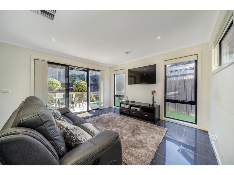 39 Walter Crocker Crescent, Casey ACT 2913