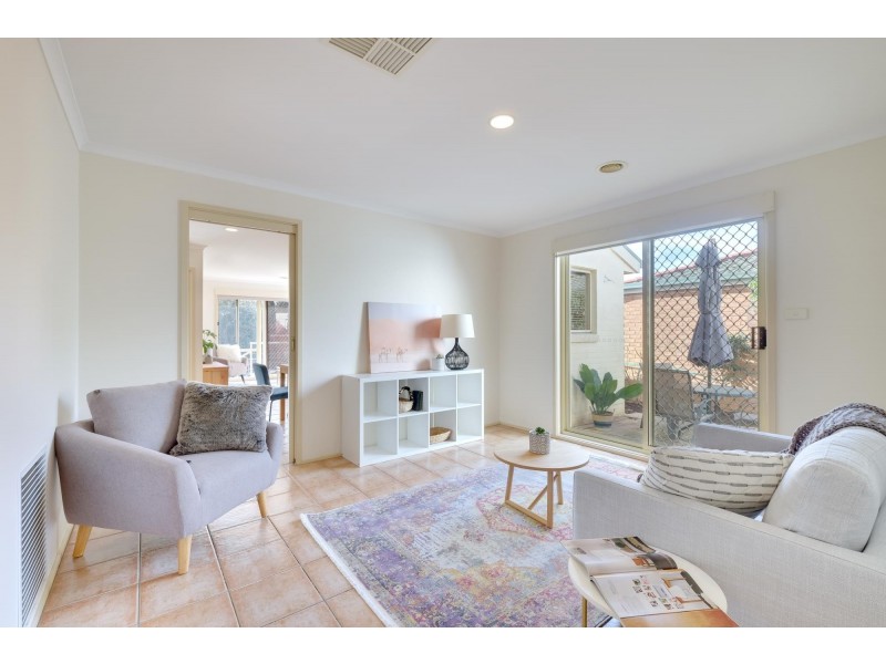 10 Bullala Court, Ngunnawal ACT 2913