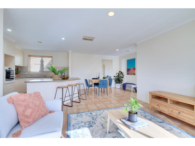 10 Bullala Court, Ngunnawal ACT 2913