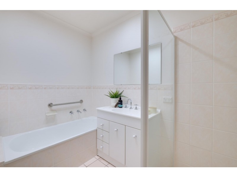 10 Bullala Court, Ngunnawal ACT 2913