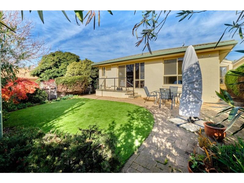 10 Bullala Court, Ngunnawal ACT 2913