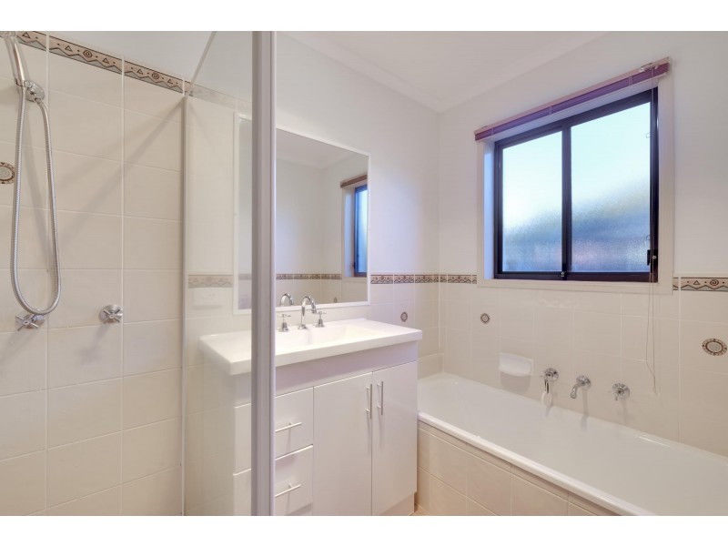 22 Gunyan Place, Ngunnawal ACT 2913