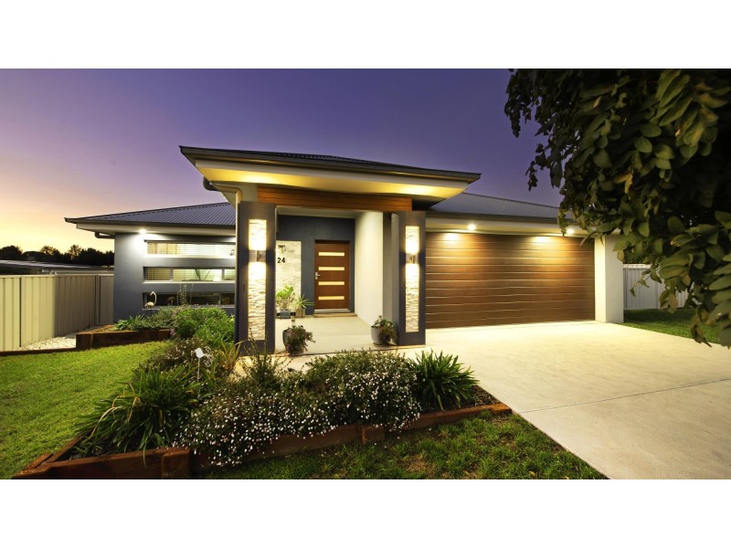 24 Colls Close, Yass NSW 2582