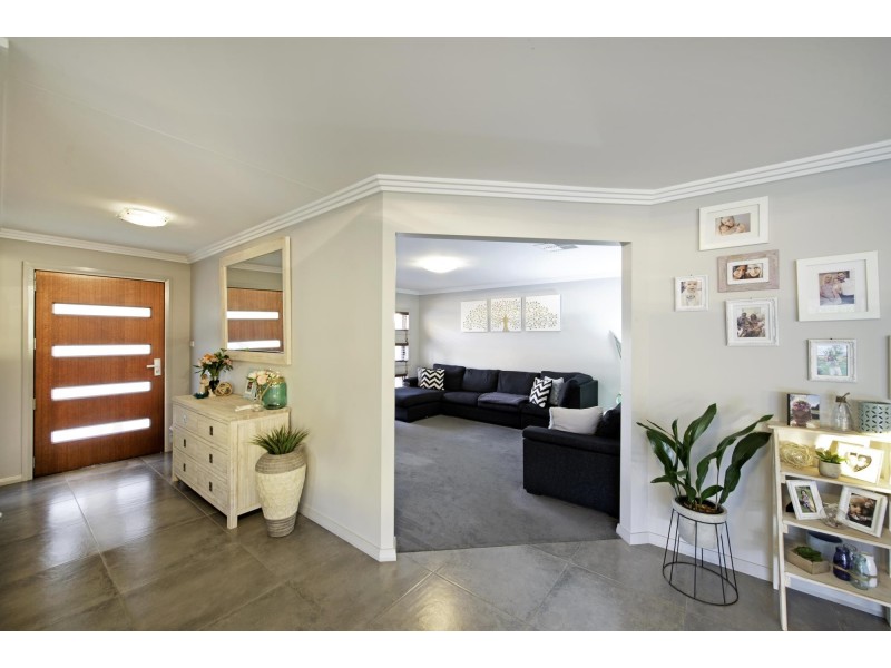 24 Colls Close, Yass NSW 2582