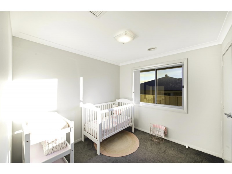 24 Colls Close, Yass NSW 2582
