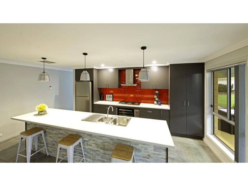 24 Colls Close, Yass NSW 2582