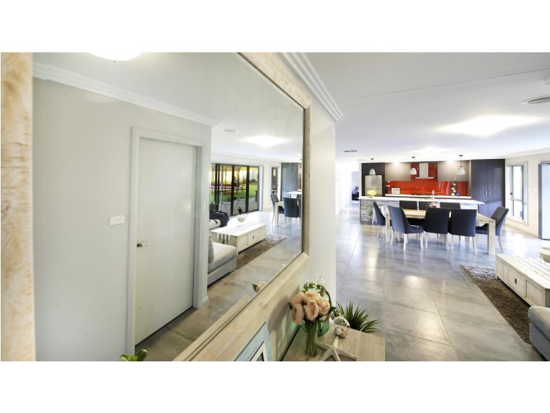 24 Colls Close, Yass NSW 2582