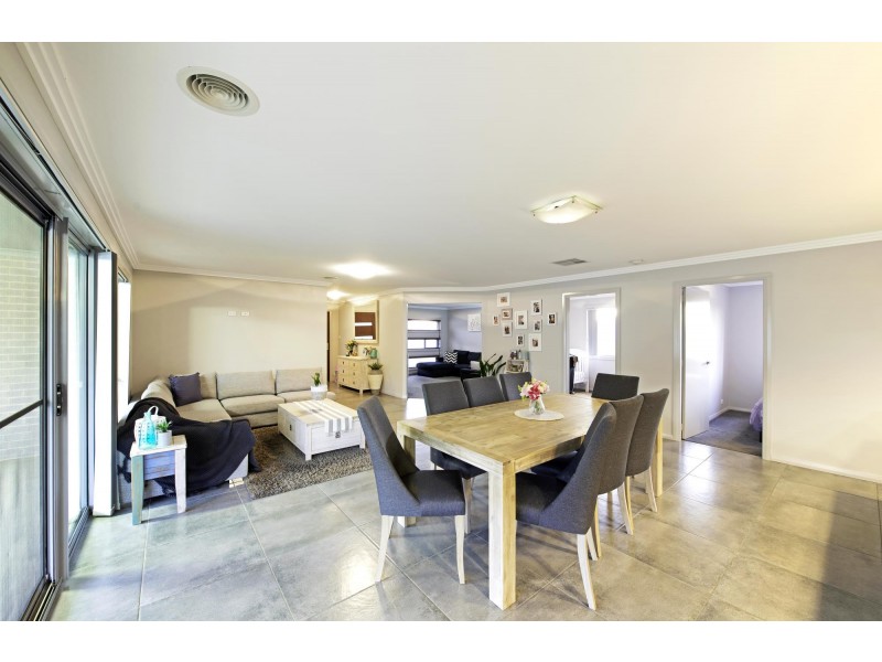 24 Colls Close, Yass NSW 2582
